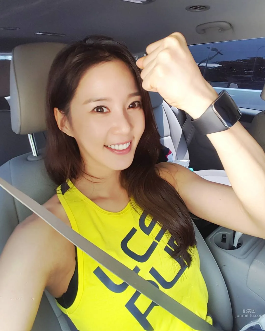 Ray Yang - Fitness Trainer with Both Beauty and Elegance photo 11