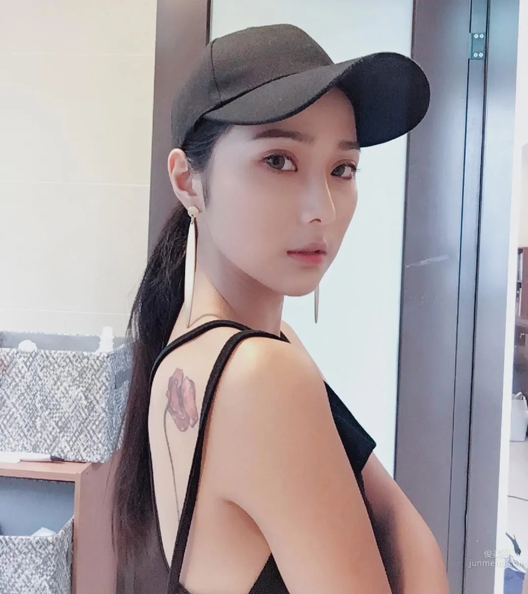 Lynne Yuxuan, Nursing Student Campus Beauty Beautiful Inside and Out photo 18