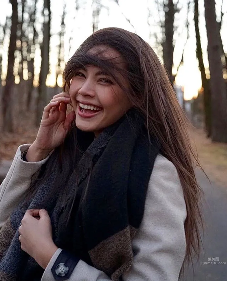 Urassaya Sperbund- 泰國最氣質美人美圖 25