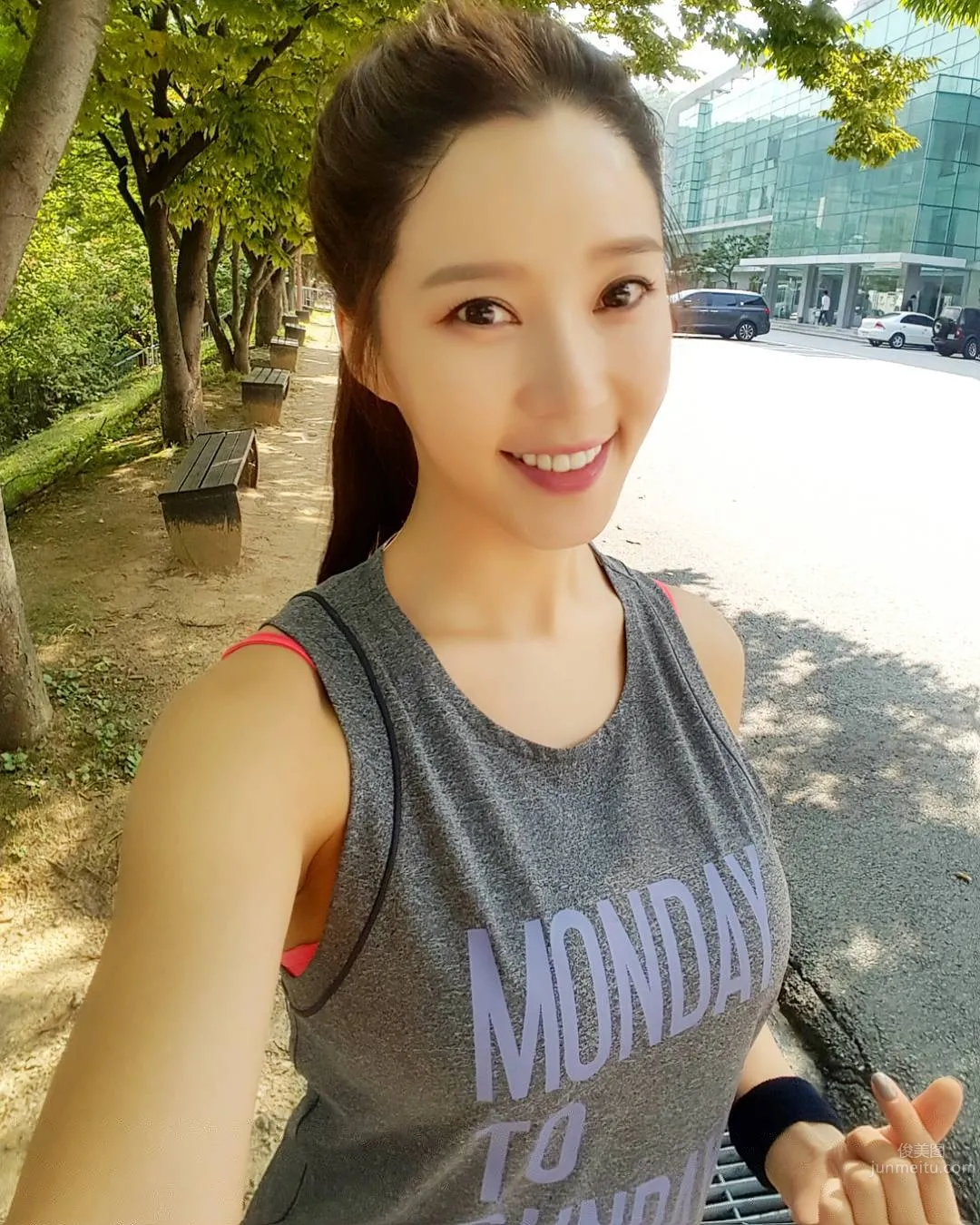 Ray Yang - Fitness Trainer with Both Beauty and Elegance photo 23