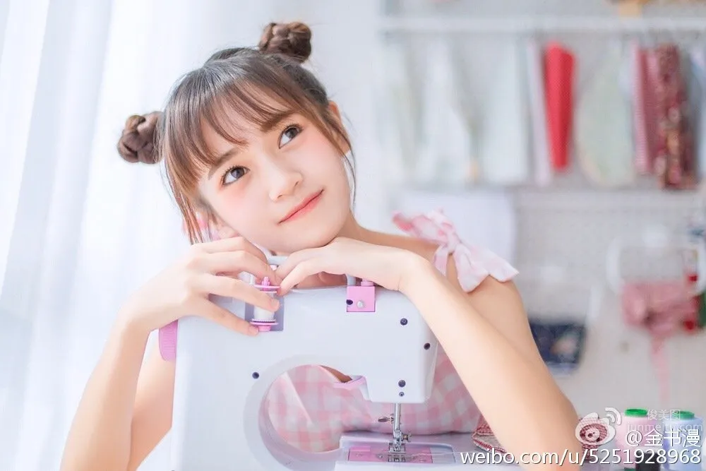 Jin Shuman, Cute Girl Weibo Private Photos photo 5