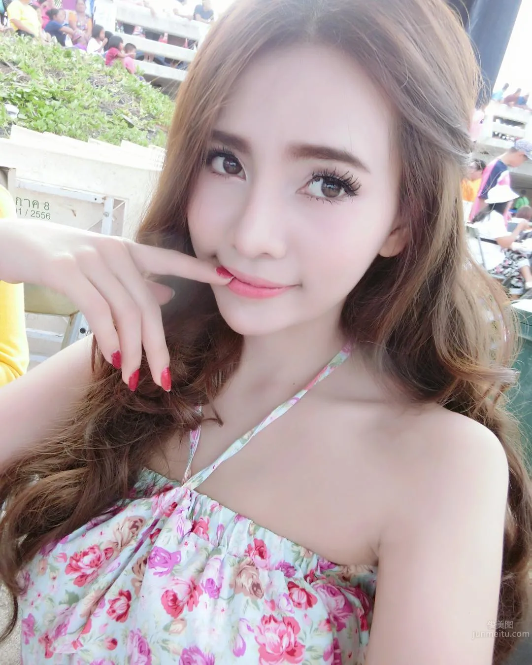 Sutasinee Siriruke, Thailand's Hottest Food Stall Owner photo 18