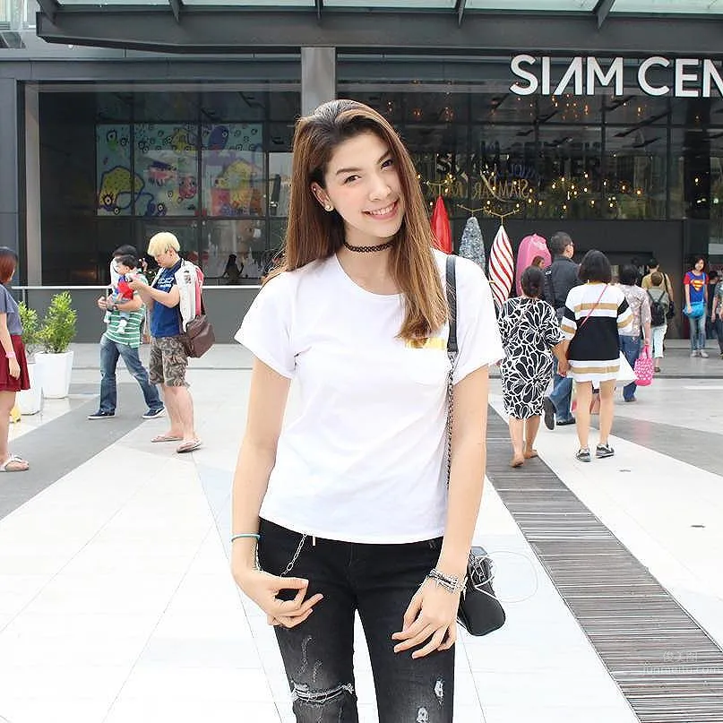 Hathaichon Durmaz - Thai Turkish Mixed-Race Beauty Pageant Star photo 4