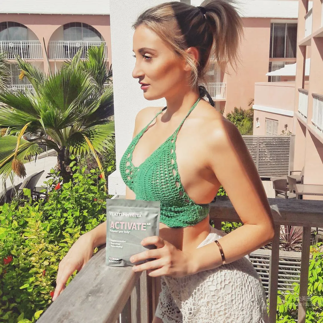 Holly Wolf: Photo Set 2022 photo 27