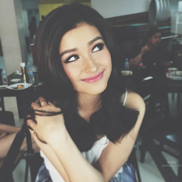 Liza Soberano- 全球最美臉蛋的菲美混血模特 25