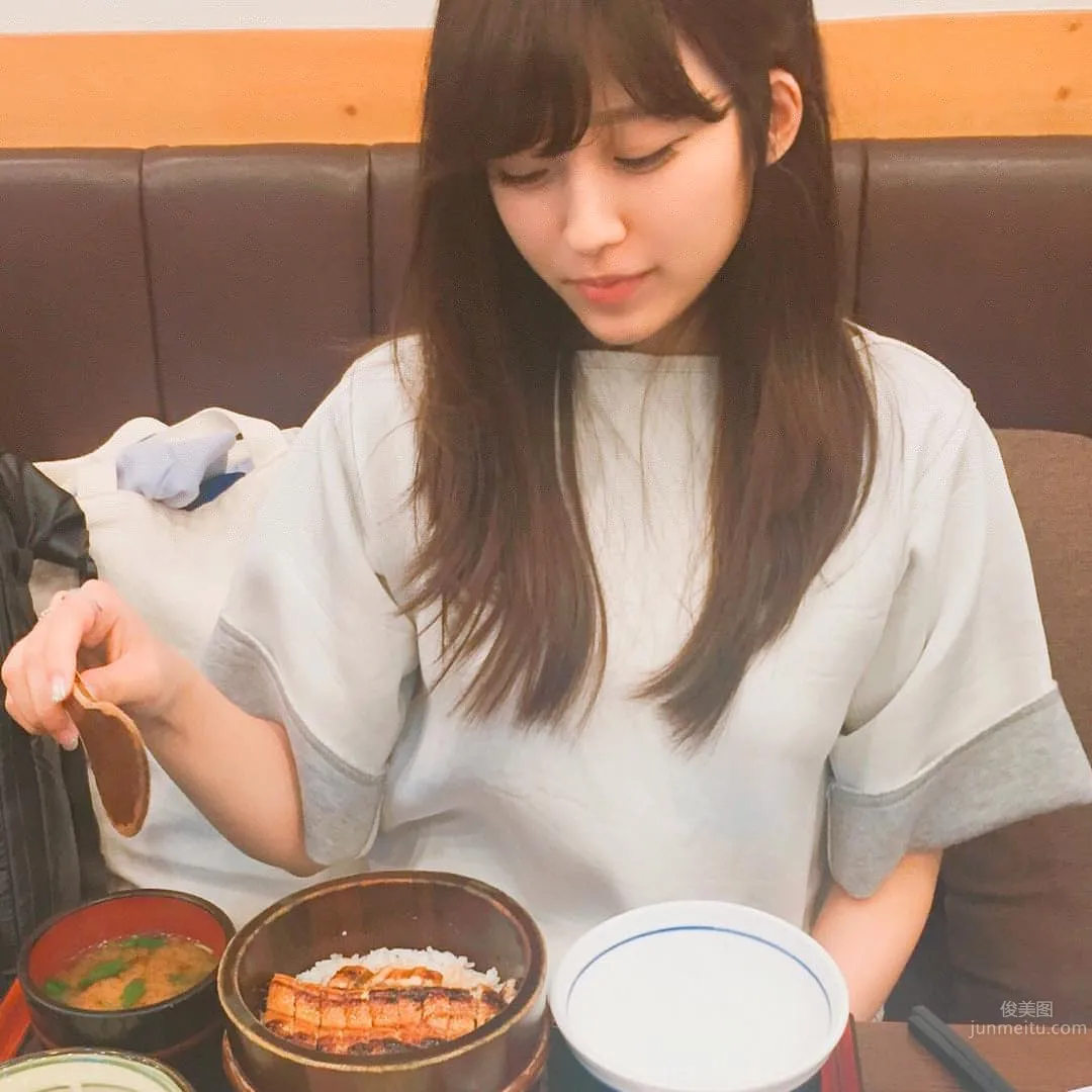 宋舞彬- 顔值100分的南韓菜鳥記者 17