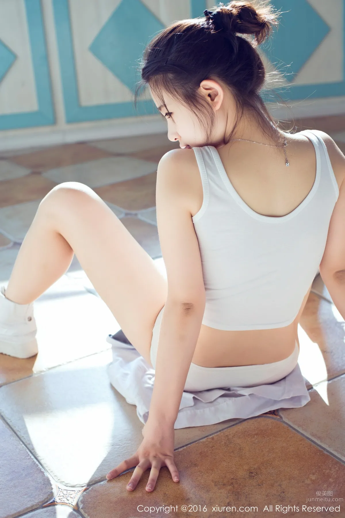 XiuRen photo 18