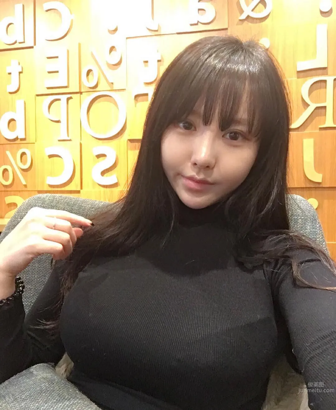 Lovelyn - Super Energetic Korean Cute Girl photo 7