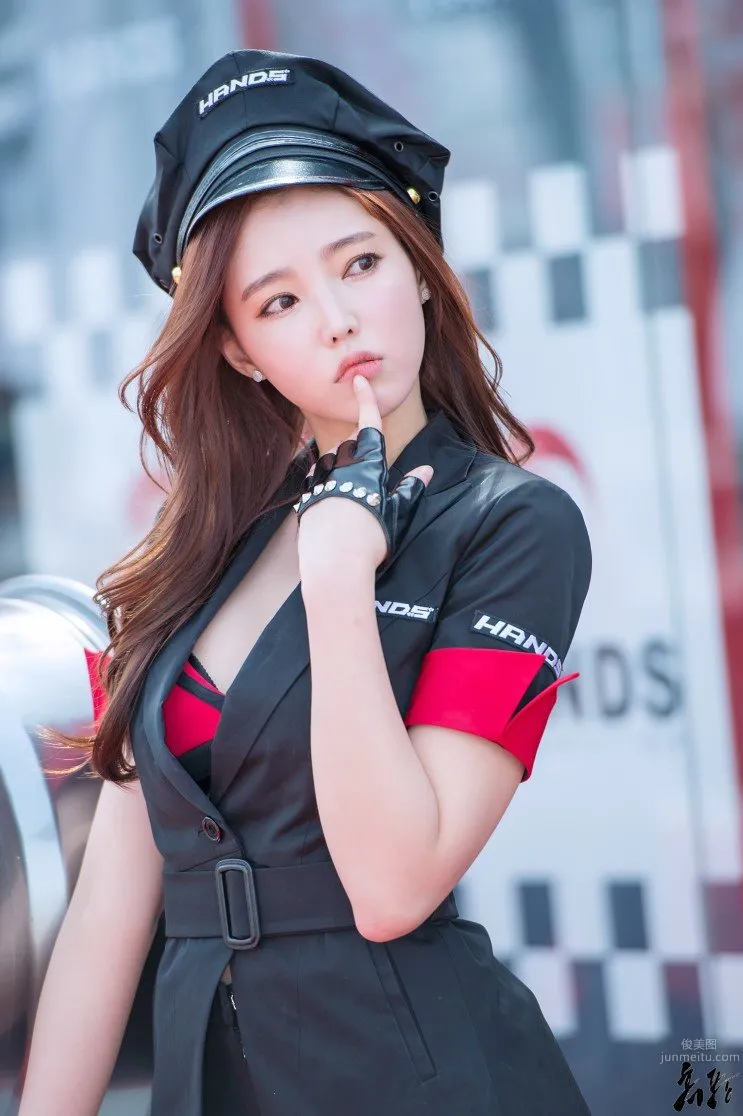 Kim Bora: KimBora photo 15