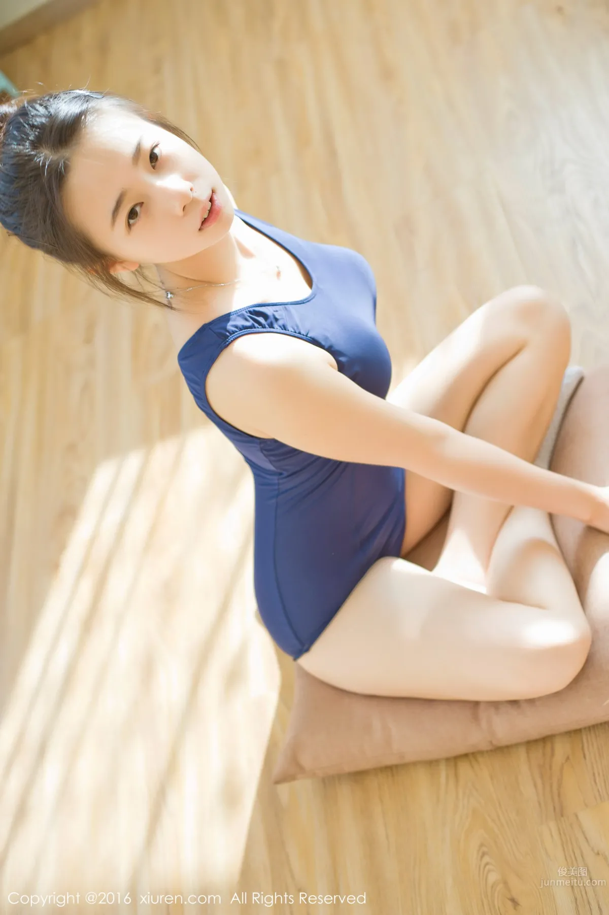 XiuRen photo 14
