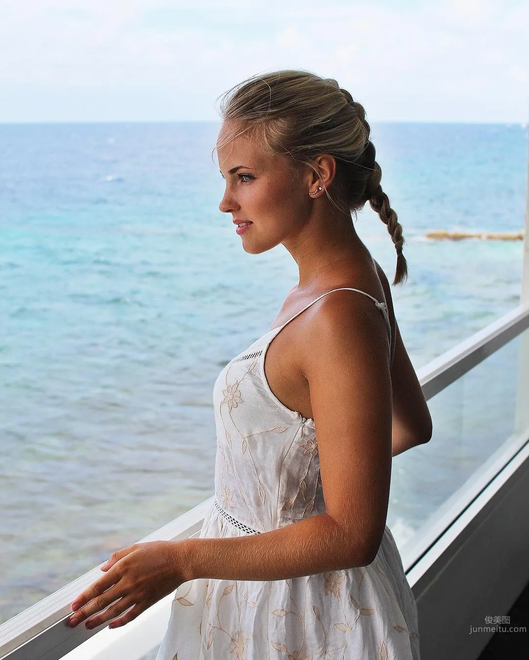 Emilie Nereng- 挪威第一才女私房照 29