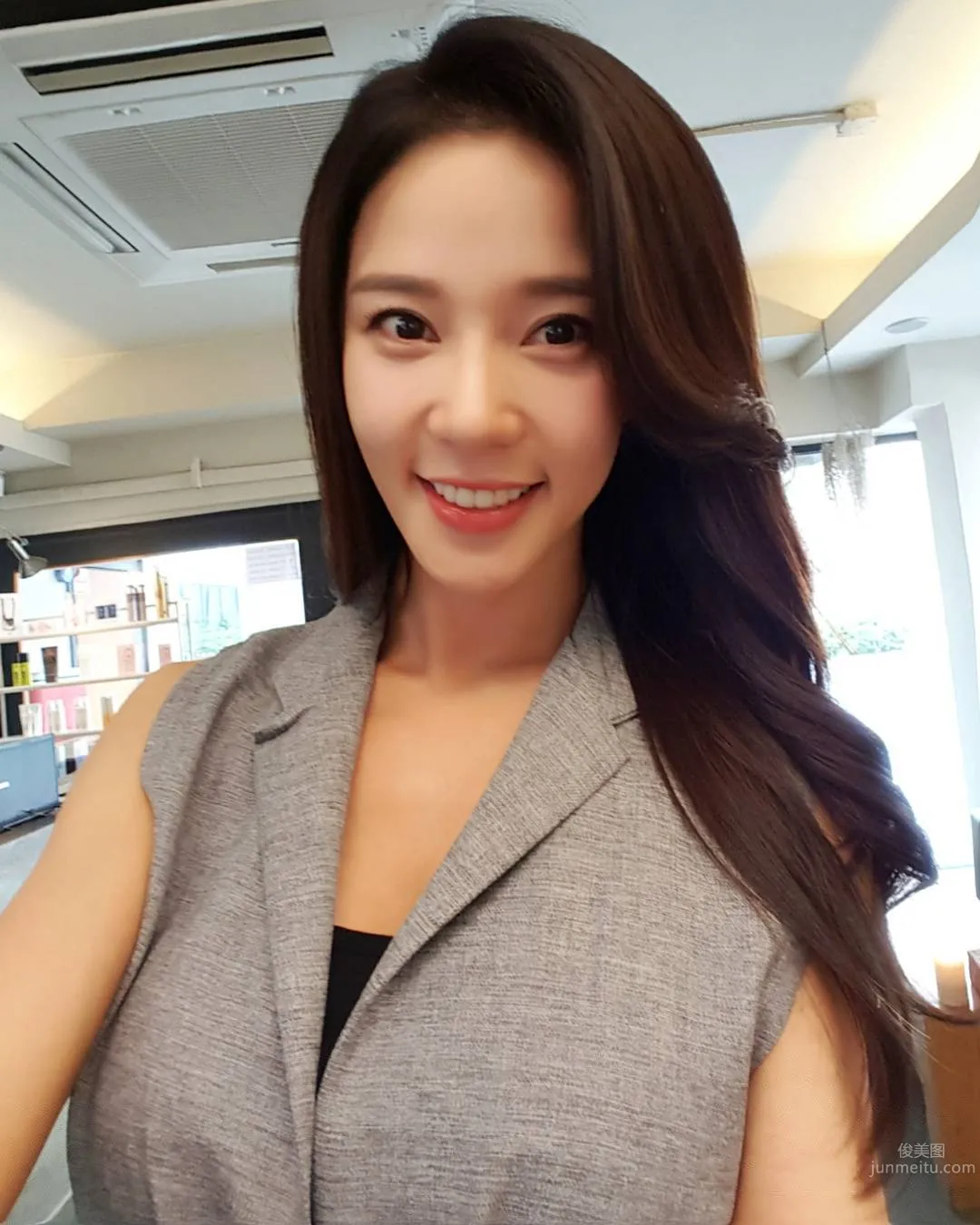 Ray Yang - Fitness Trainer with Both Beauty and Elegance photo 5