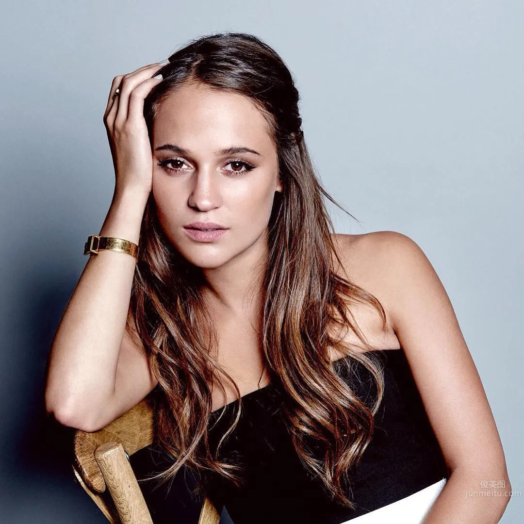 Alicia Vikander- 瑞典第一美人私房照_10
