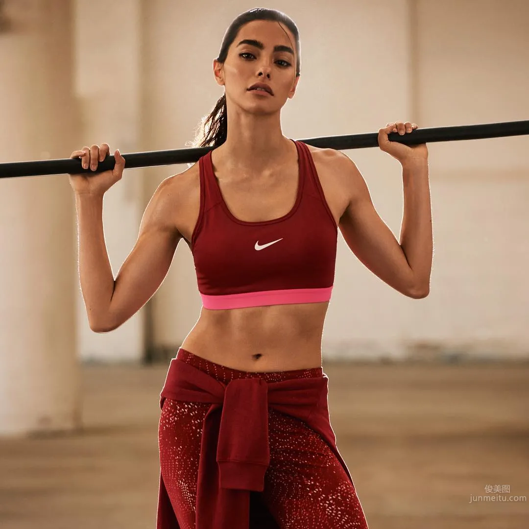 Adrianne Ho- 真·街头女神！健美身材让全世界疯狂！_40