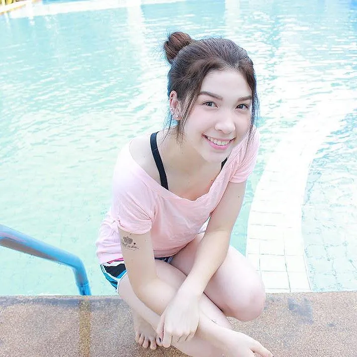 Hathaichon Durmaz - Thai Turkish Mixed-Race Beauty Pageant Star photo 9