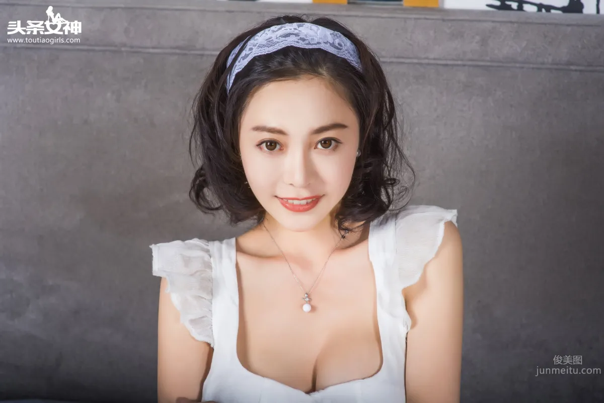 Xiao Ai, [TouTiao Goddess] 2016-12-10 Sensitive New Wife photo 3