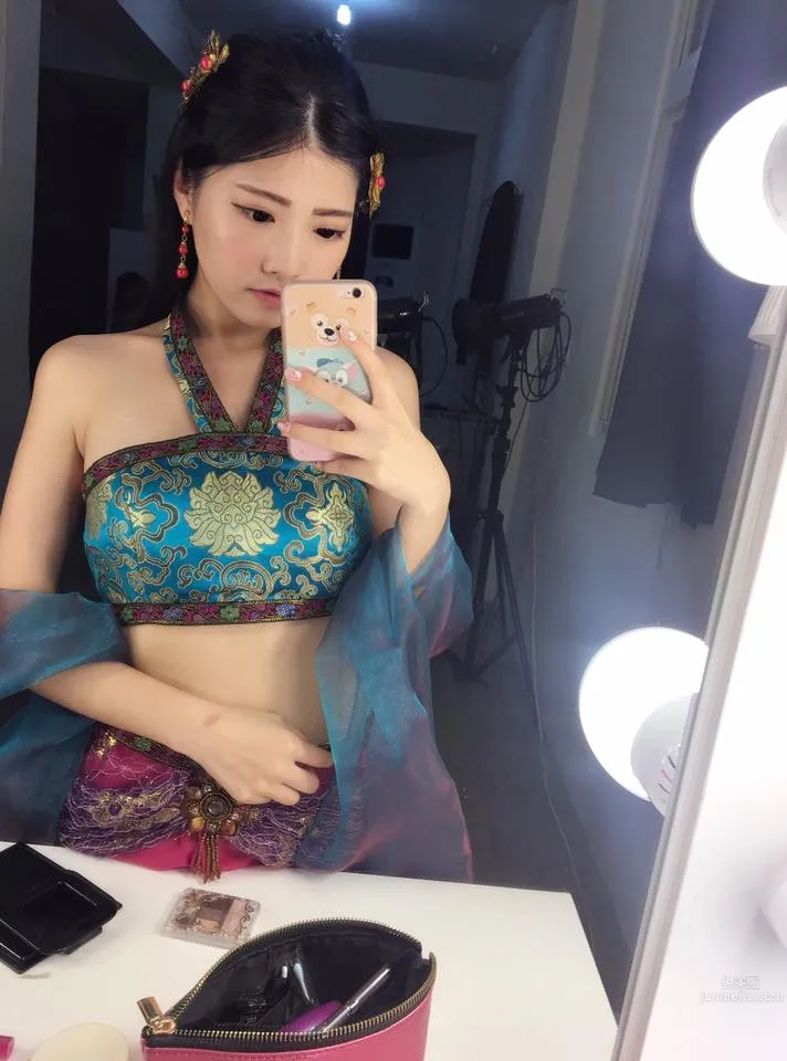 舒舒SuSu- 鄰家女孩的超高顔讓人過目不忘！ 14