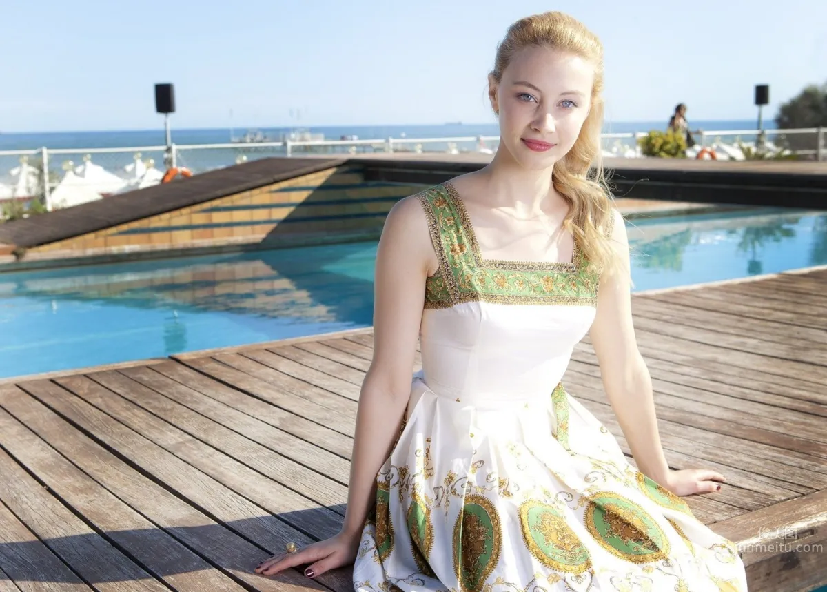 莎拉·加頓(Sarah Gadon)- 加拿大女神私房照 3