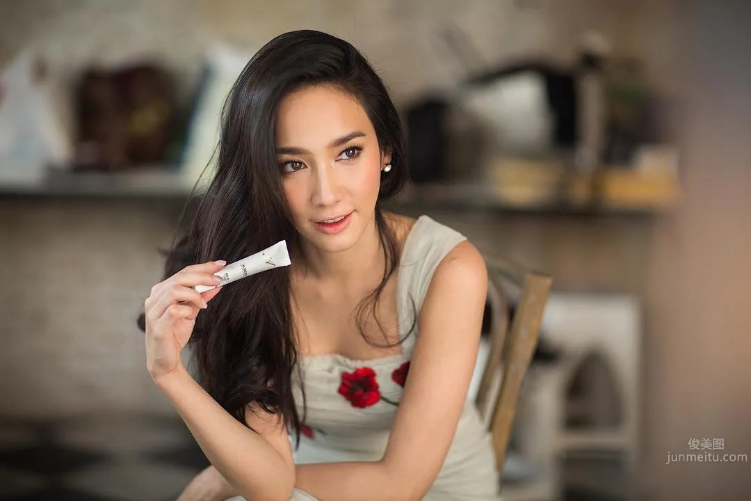 Patchrapa Chaichua- 集美麗、性感于一身的泰國演技派一姐 6