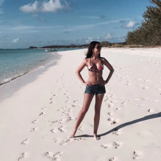 Sila Sahin - Playboy Muslim Model photo 3