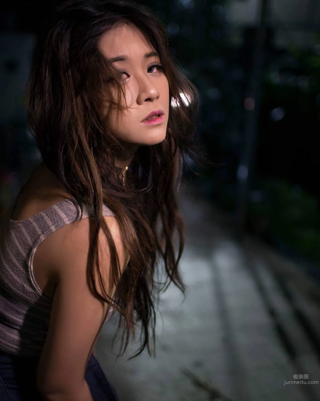 陈歕- 充满忧伤感的妹子私房照_21
