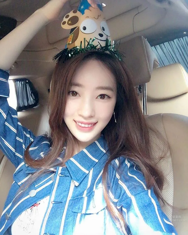 梁定原- 氣質瑜伽美女私房照 11