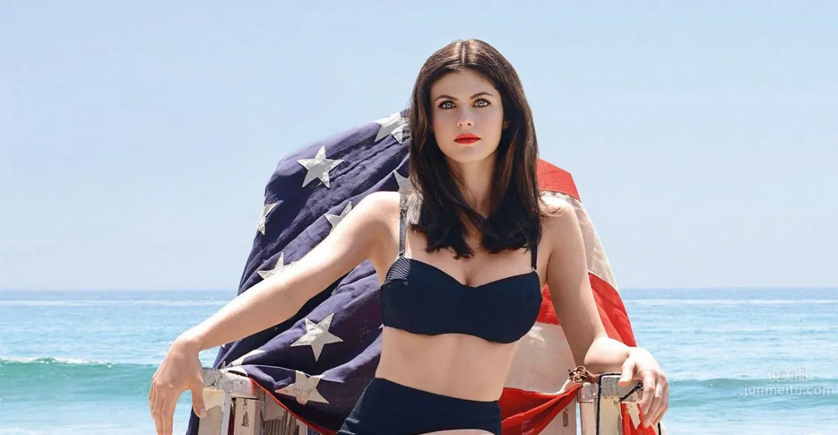 亞曆珊德拉·達達裡奧(Alexandra Daddario)- 好萊塢大胸美女高清寫真 13
