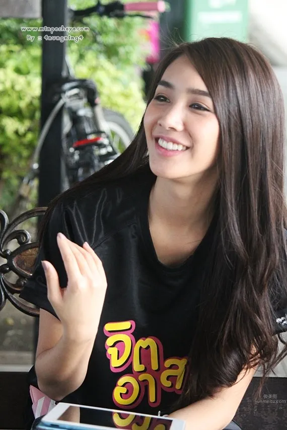 พีชญา วัฒนามนตรี: Min photo 3
