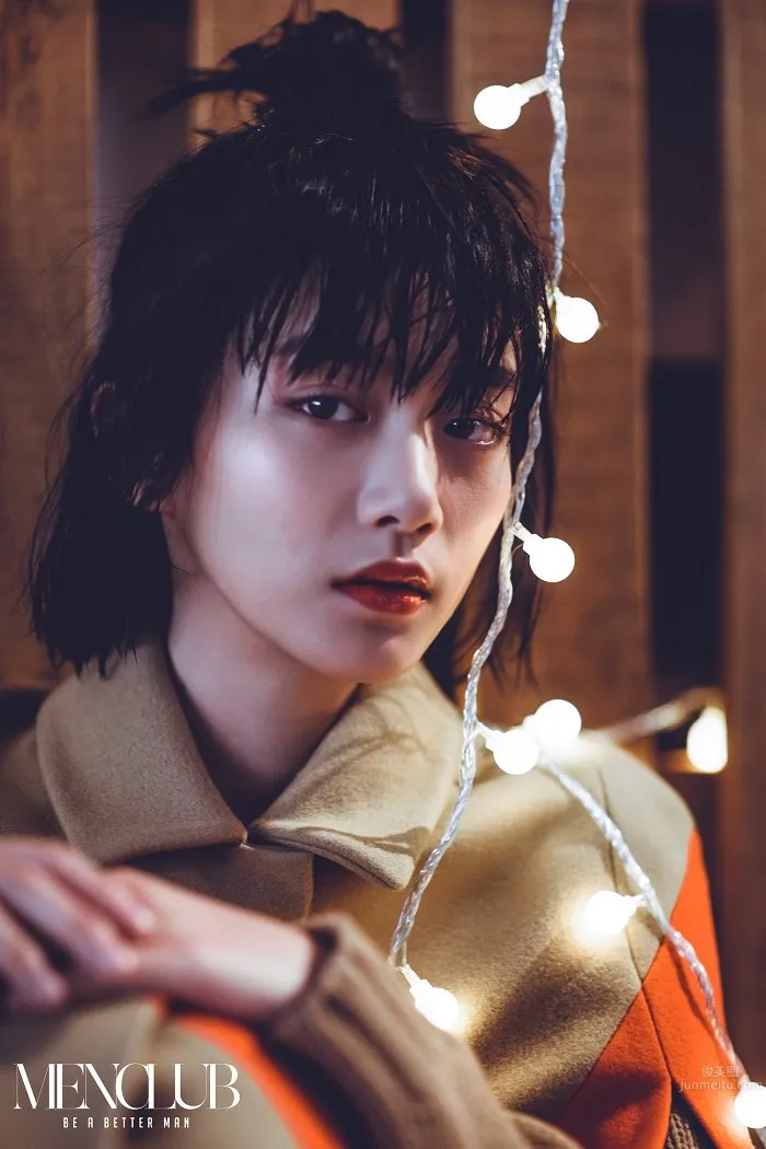 Angela Yuen: Literary Goddess Cool Elegant Photo photo 11