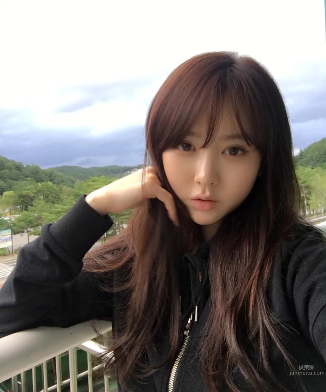 Lovelyn - Super Energetic Korean Cute Girl photo 41