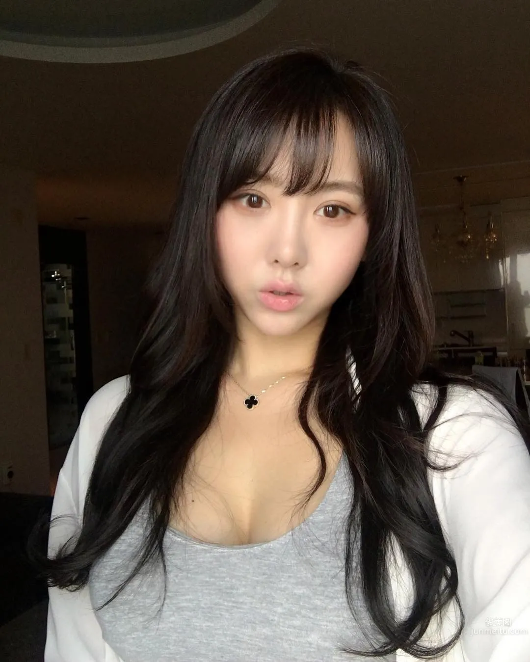 Lovelyn - Super Energetic Korean Cute Girl photo 29