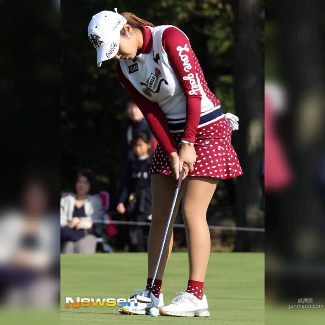 李宝美- 日本网友最中意的南韩高尔夫美人_18