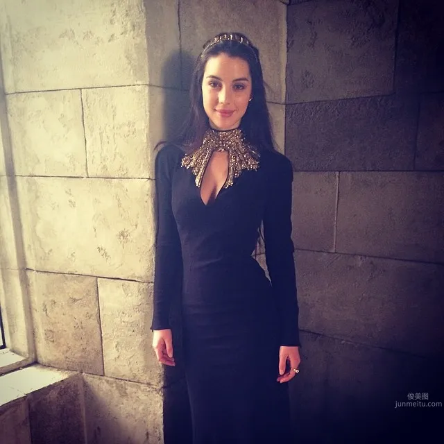 阿黛莱德·凯恩(Adelaide Kane)- 澳大利亚绝美女神私房照_6