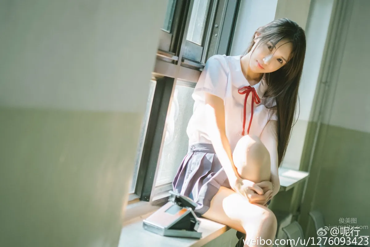 Ne Xing - Innocent Girl Super Eye-Catching Outdoor Shoot Photos photo 3