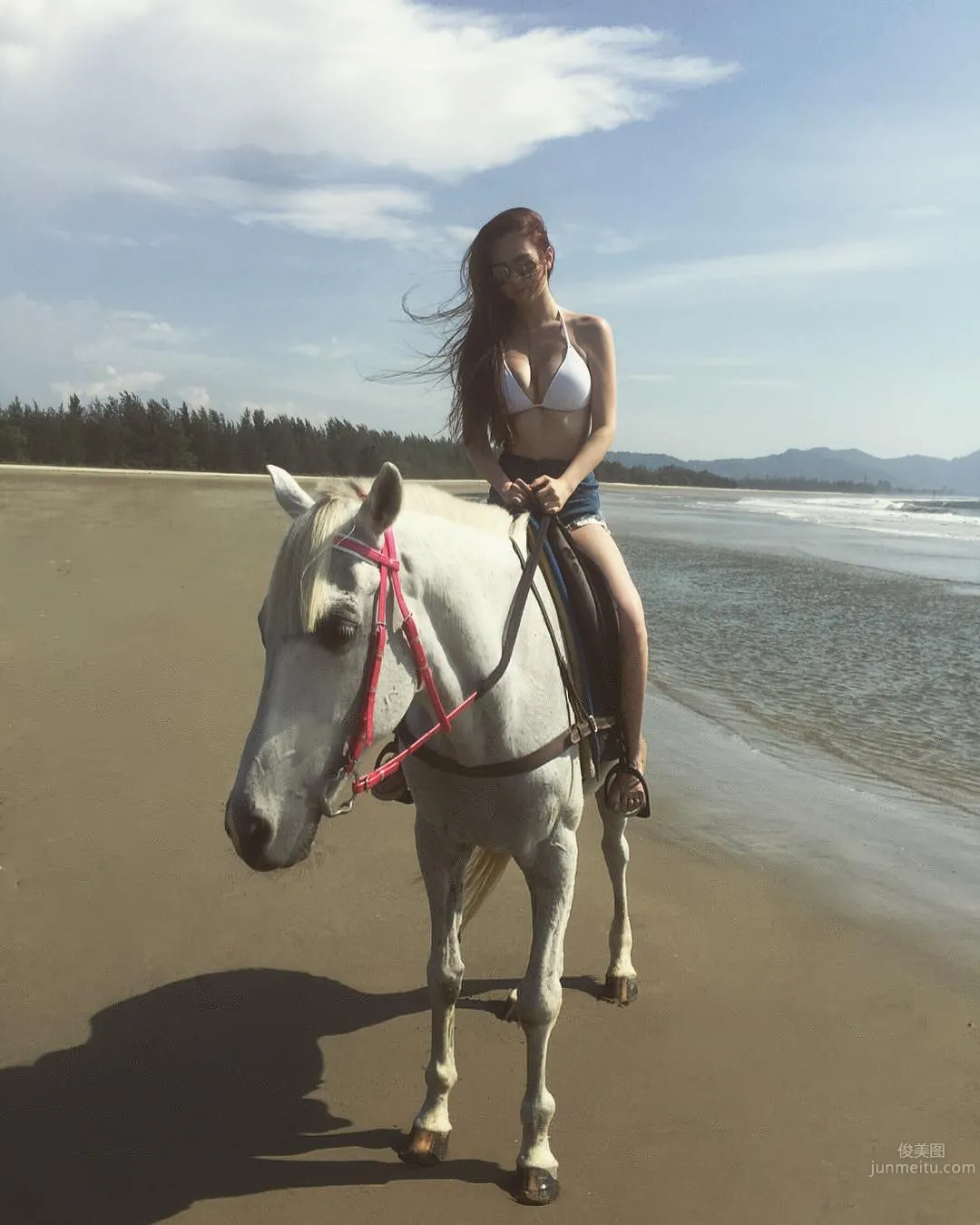 Zhang Kailing - Elegant Goddess Bikini Latest Photos photo 7