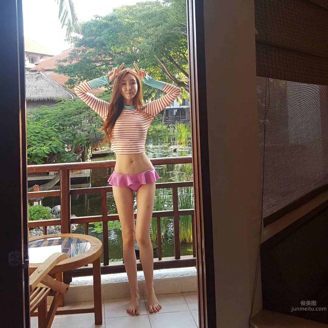 Yoon Sul (Yoon Sul) - Super Impressive Cleavage Private Shoot photo 8