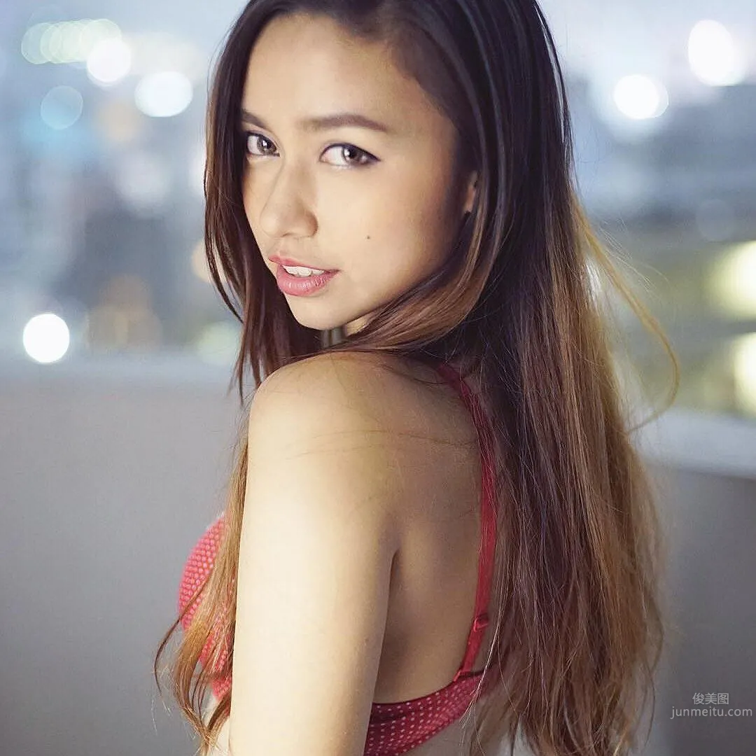 Peng Meishi Mercedez - Chinese Western German Mixed Race Model photo 5
