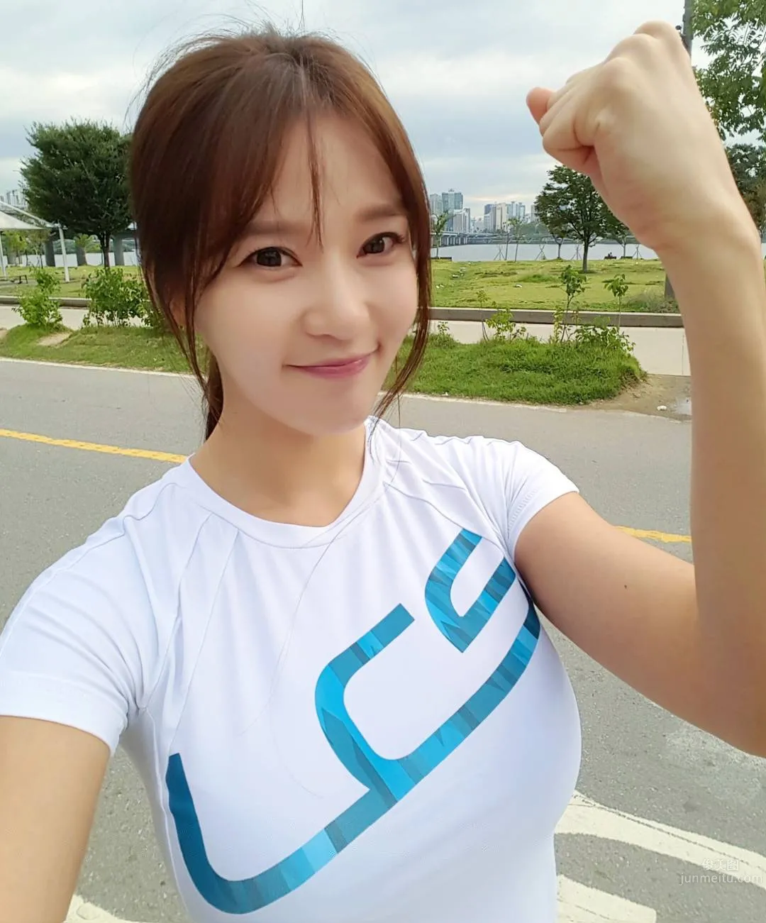 Ray Yang - Fitness Trainer with Both Beauty and Elegance photo 21