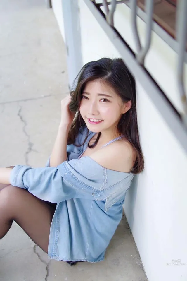 舒舒SuSu- 鄰家女孩的超高顔讓人過目不忘！ 20