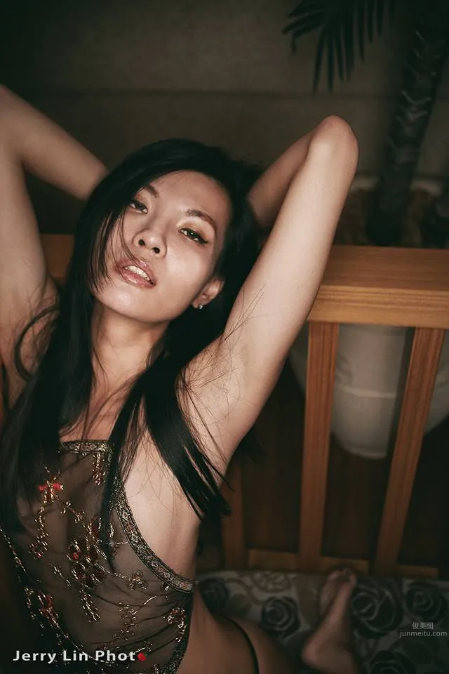 Ainslee Wang, Ice Beauty Sexy Art Photo Shoot photo 15