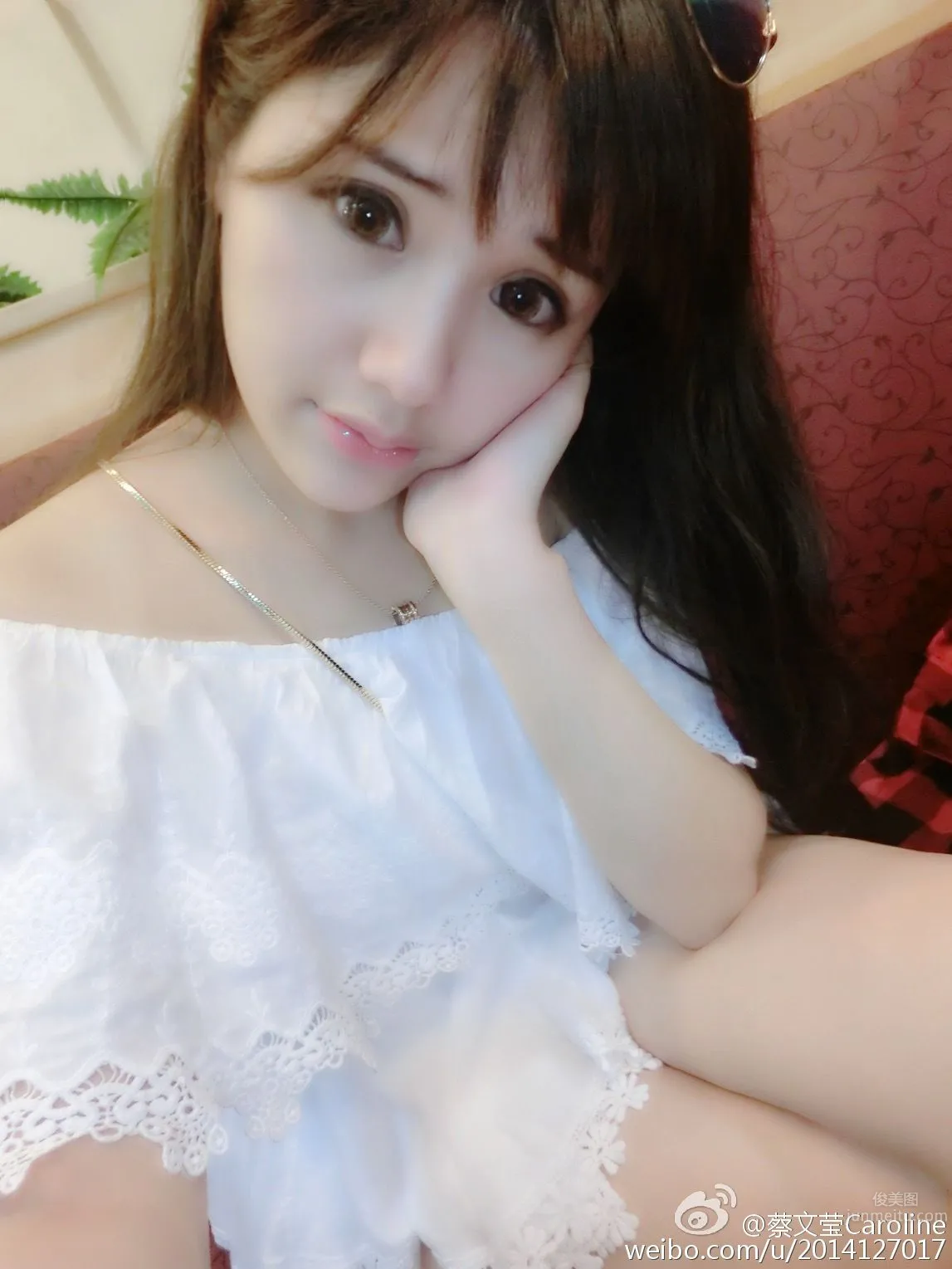Cai Wenying - 2014 ChinaJoy Qifan Booth SG photo 6