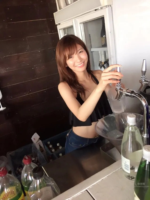 摺河洸(ほのか)- 日本最可爱的促酒妹高清写真画像_4