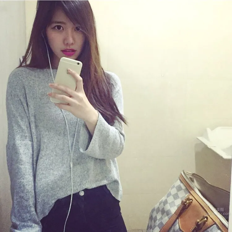 Huang Jiayi - Naturally Beautiful, Pure and Lovely Girlfriend Style photo 7