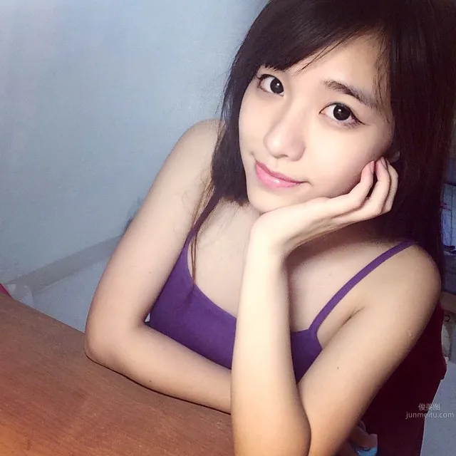 Huang Jiayi - Naturally Beautiful, Pure and Lovely Girlfriend Style photo 21