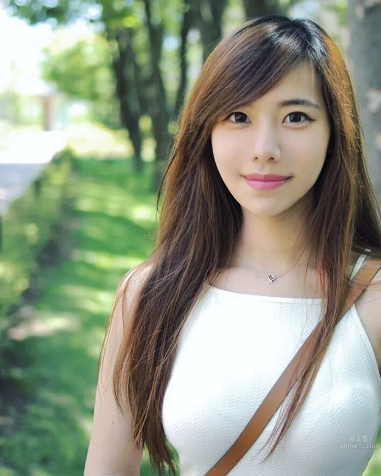 Huang Jiayi - Naturally Beautiful, Pure and Lovely Girlfriend Style photo 12