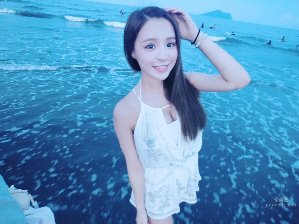 Yuanyuan Mei - Taiwan Petite Beauty Private Shoot photo 9