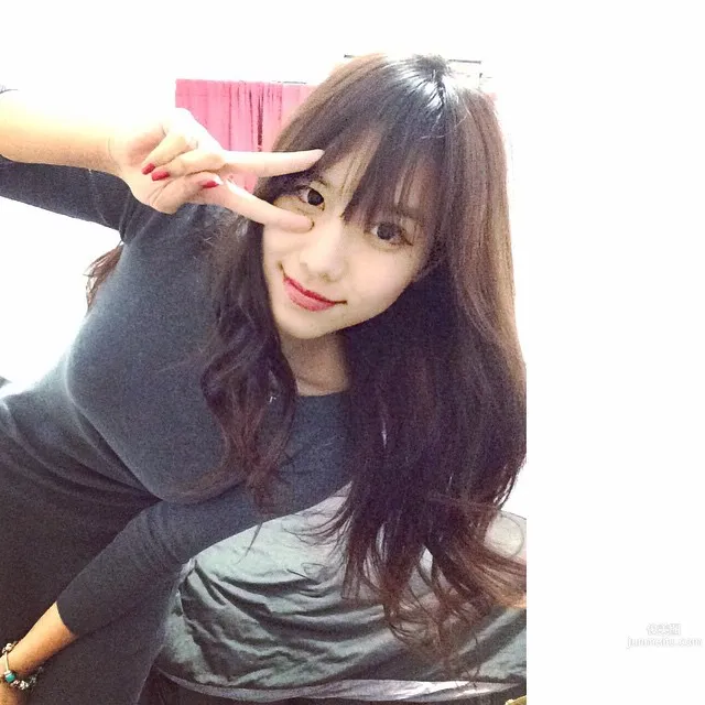 Huang Jiayi - Naturally Beautiful, Pure and Lovely Girlfriend Style photo 22