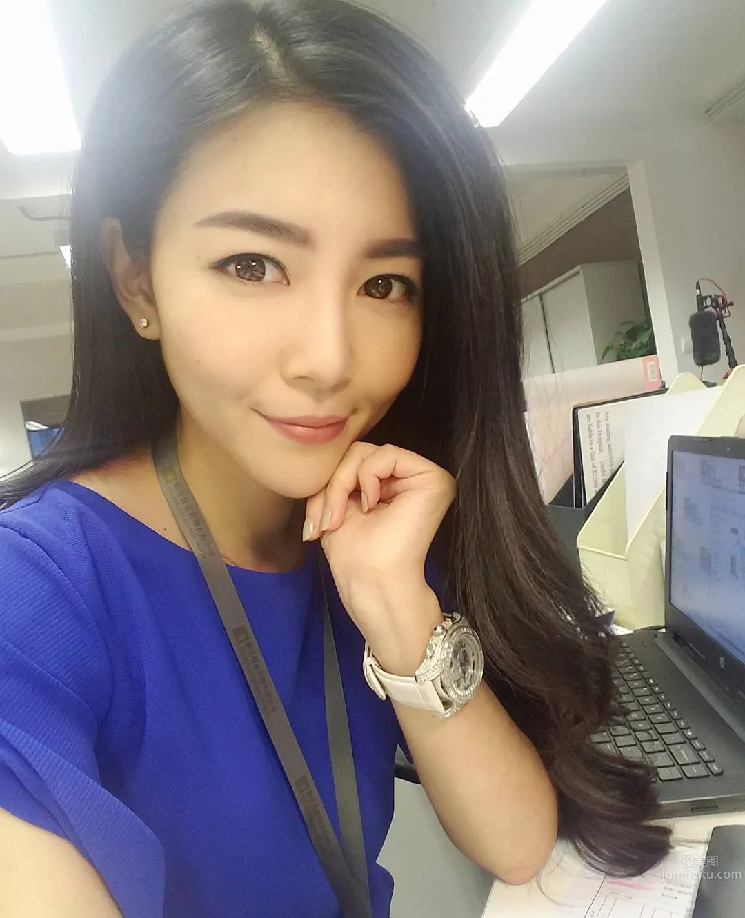 Nicole Wan - She Has a Pair of Clear Beautiful Eyes photo 13