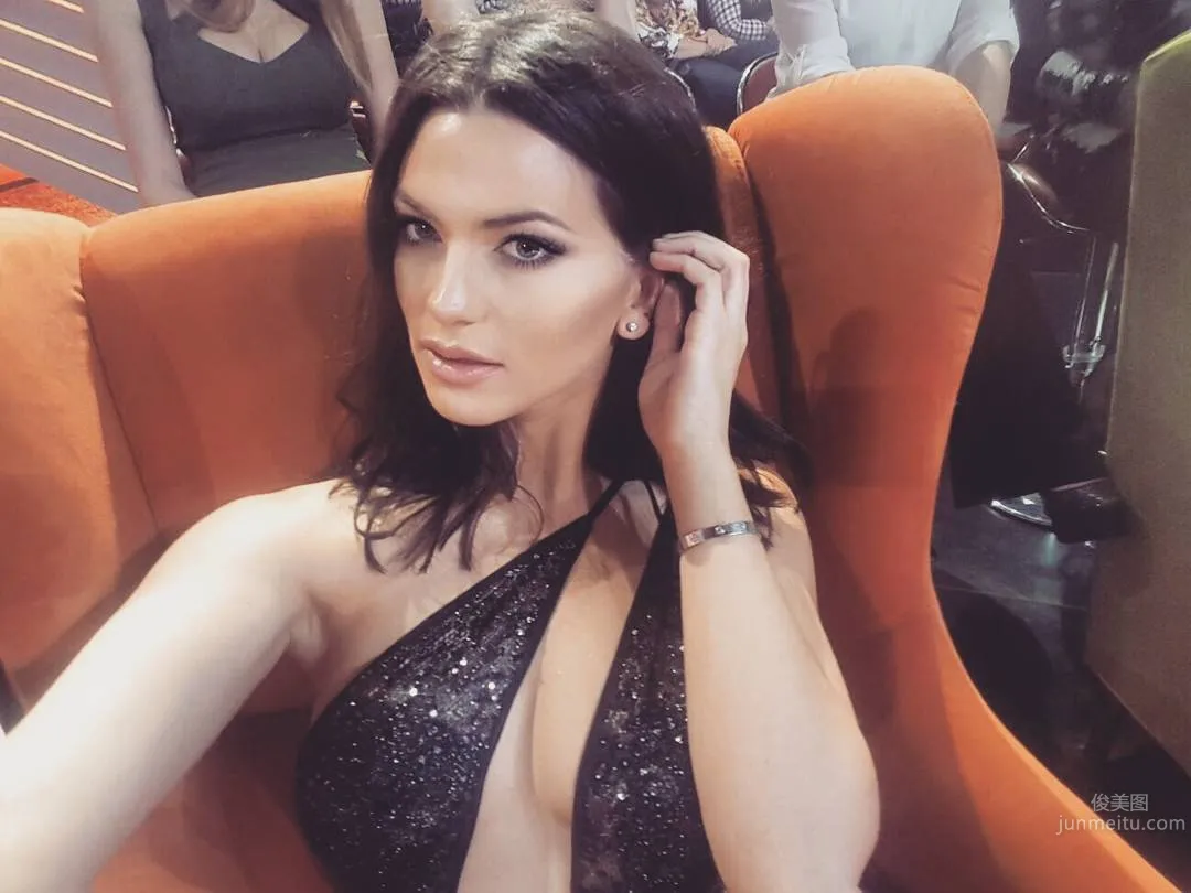Milica Pavlovic- 塞爾維亞最性感女歌手 15