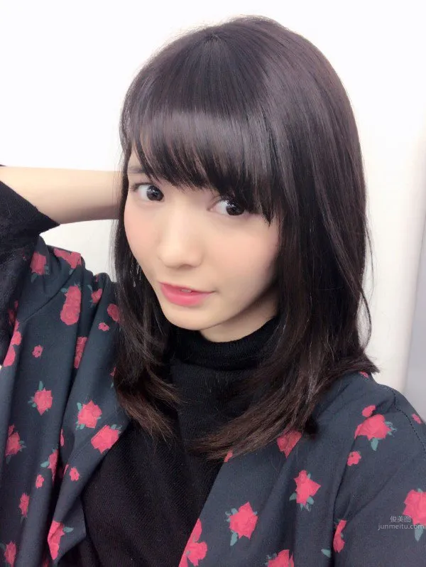 Honoka - Hottest Beer Girl Private Shoot photo 8